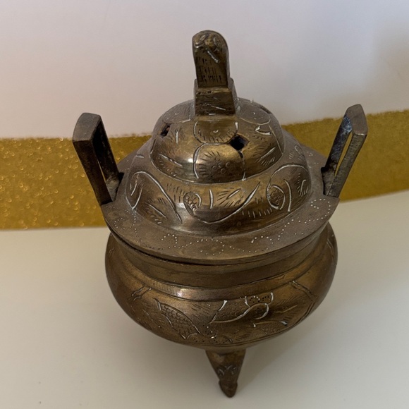 Vintage Other - Vintage Marked Chinese Brass Footed Incense Burner Holder Tri pod pot lidded